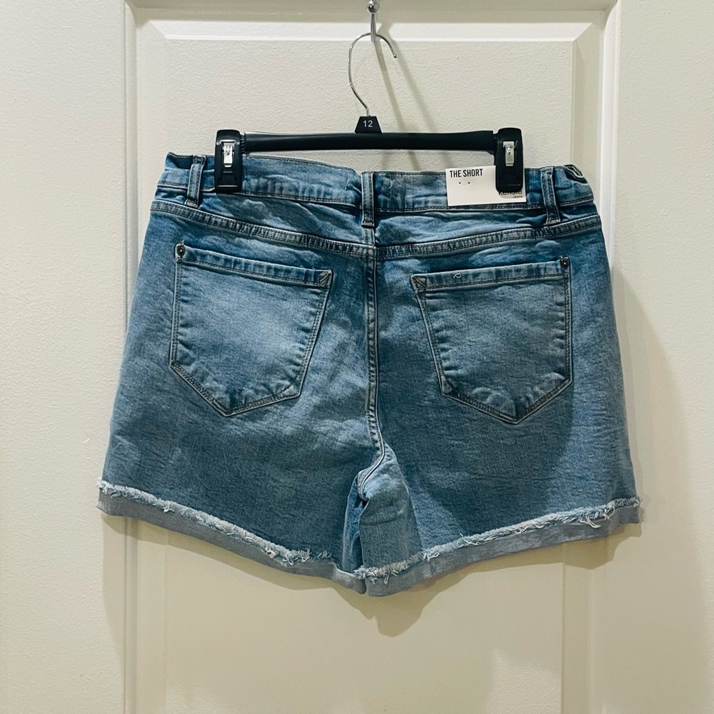 NEW…Kenzie Denim Roll-Cuff Shorts - Picture 6 of 6